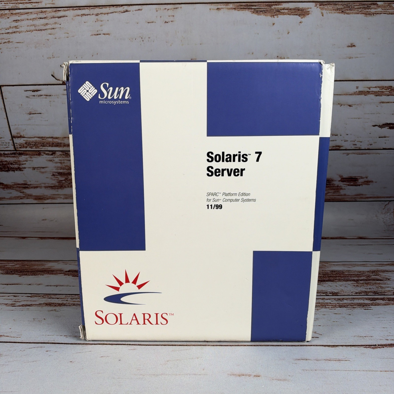 Sun Microsystems Solaris 7 Server SPARC Platform Edition UNIX OS Box Set CD