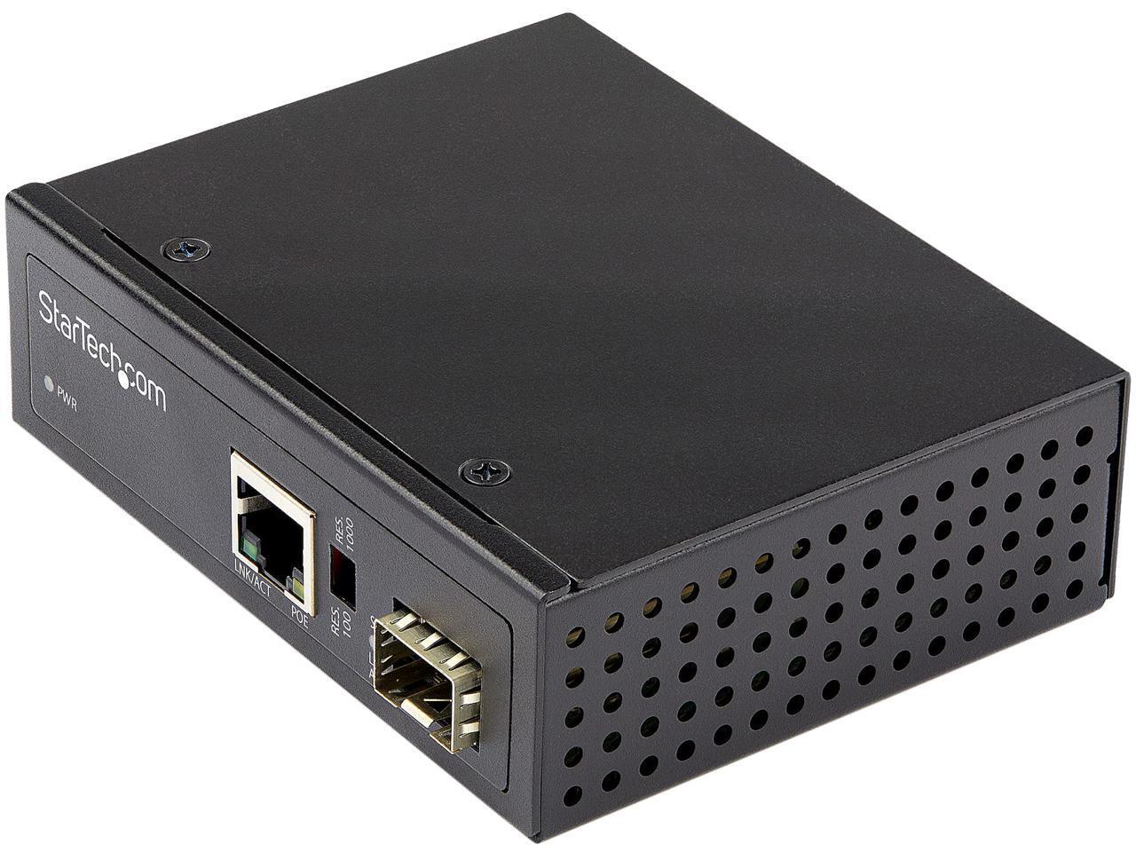 StarTech.com IMC1GSFP60W PoE+ Industrial Fiber to Ethernet Media Converter 60W -
