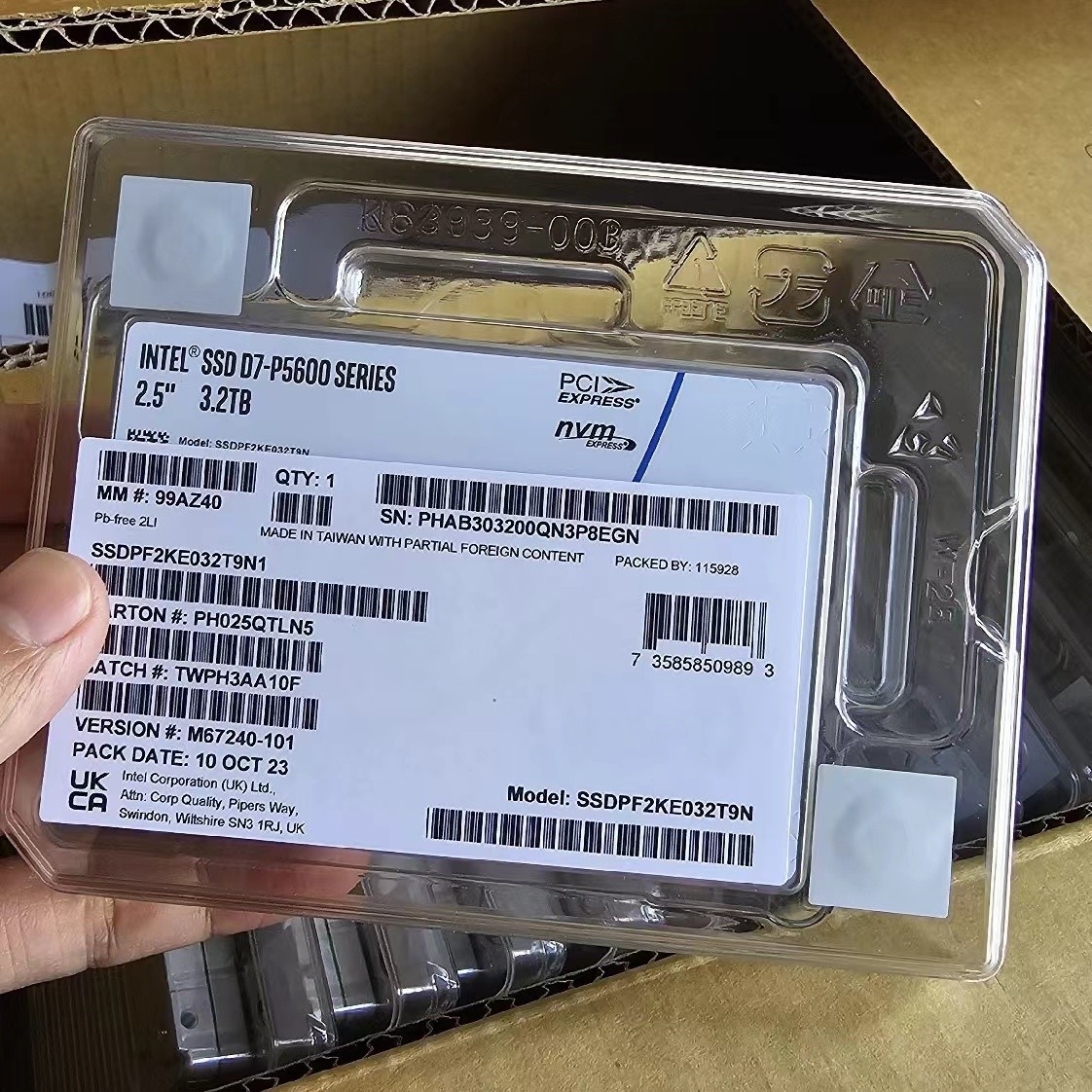 SSDPF2KE032T9N1 Drive 3.2TB D7-P5600 Solid U2 SERIES State NVME Intel SSD