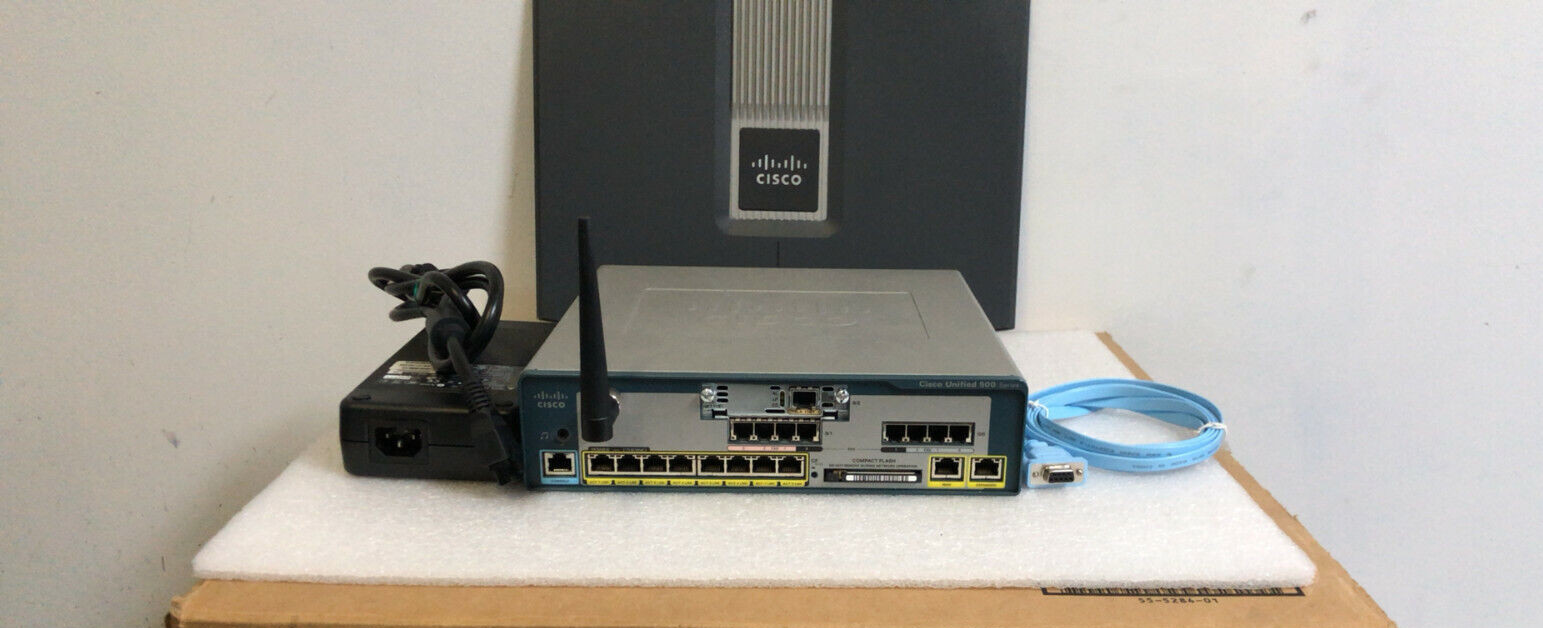 CISCO UC520W-8U-4FXO-K9 UC520 Wireless VoIP Router 4FXO 4FXS CME-8.6 CUE-7.0.3