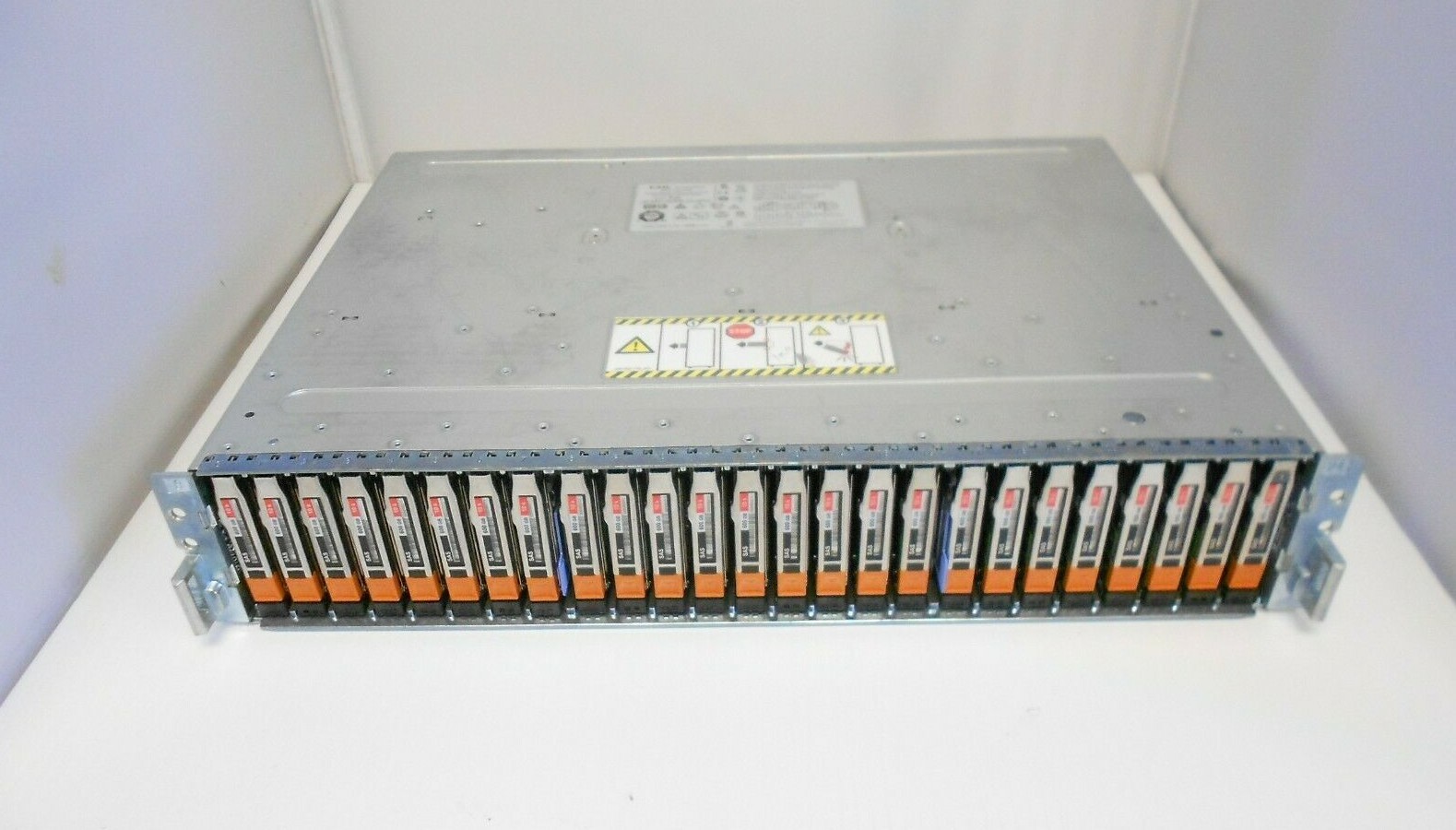 EMC TAE 25x 2.5'' SAS SSD 12gbps Server Hard Drive Array Expansion JBOD Dell HP