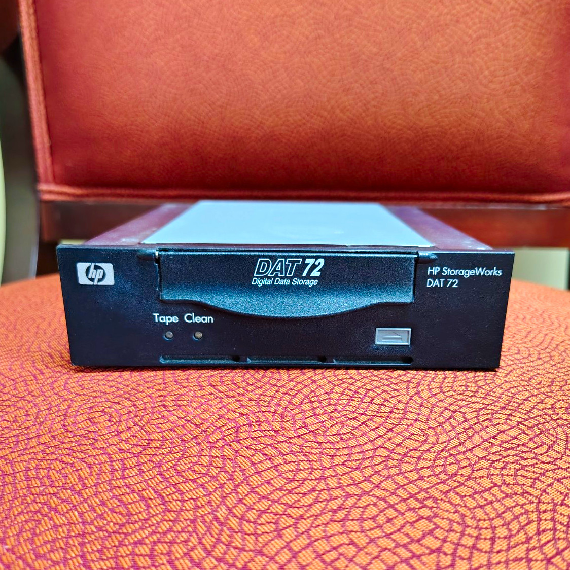 HP StorageWorks DAT 72 Internal Tape Drive SCSI LVD/SE DAT72 72GB 5.25"