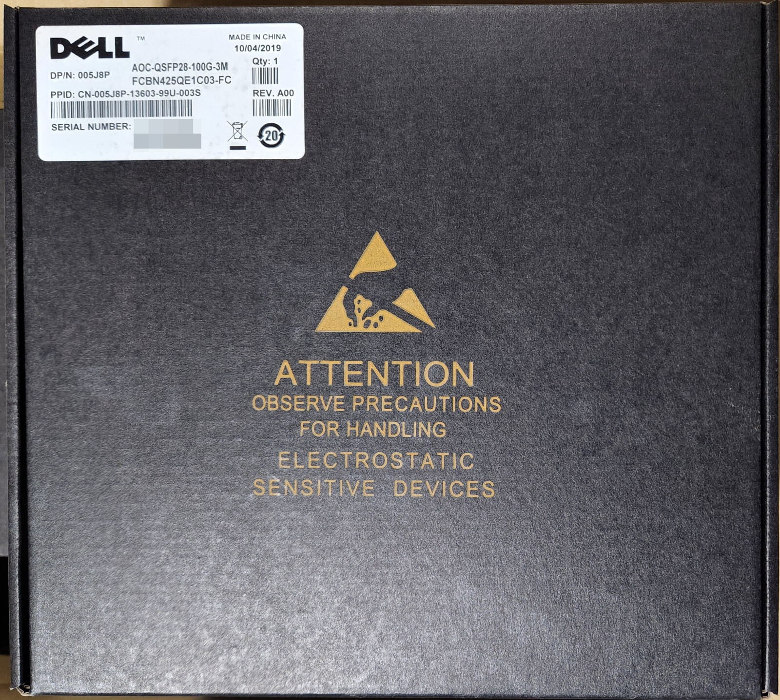 Dell 100GbE QSFP28 3M Active Optical Cable 05J8P 470-ACLU AOC-QSFP28-100G-3M