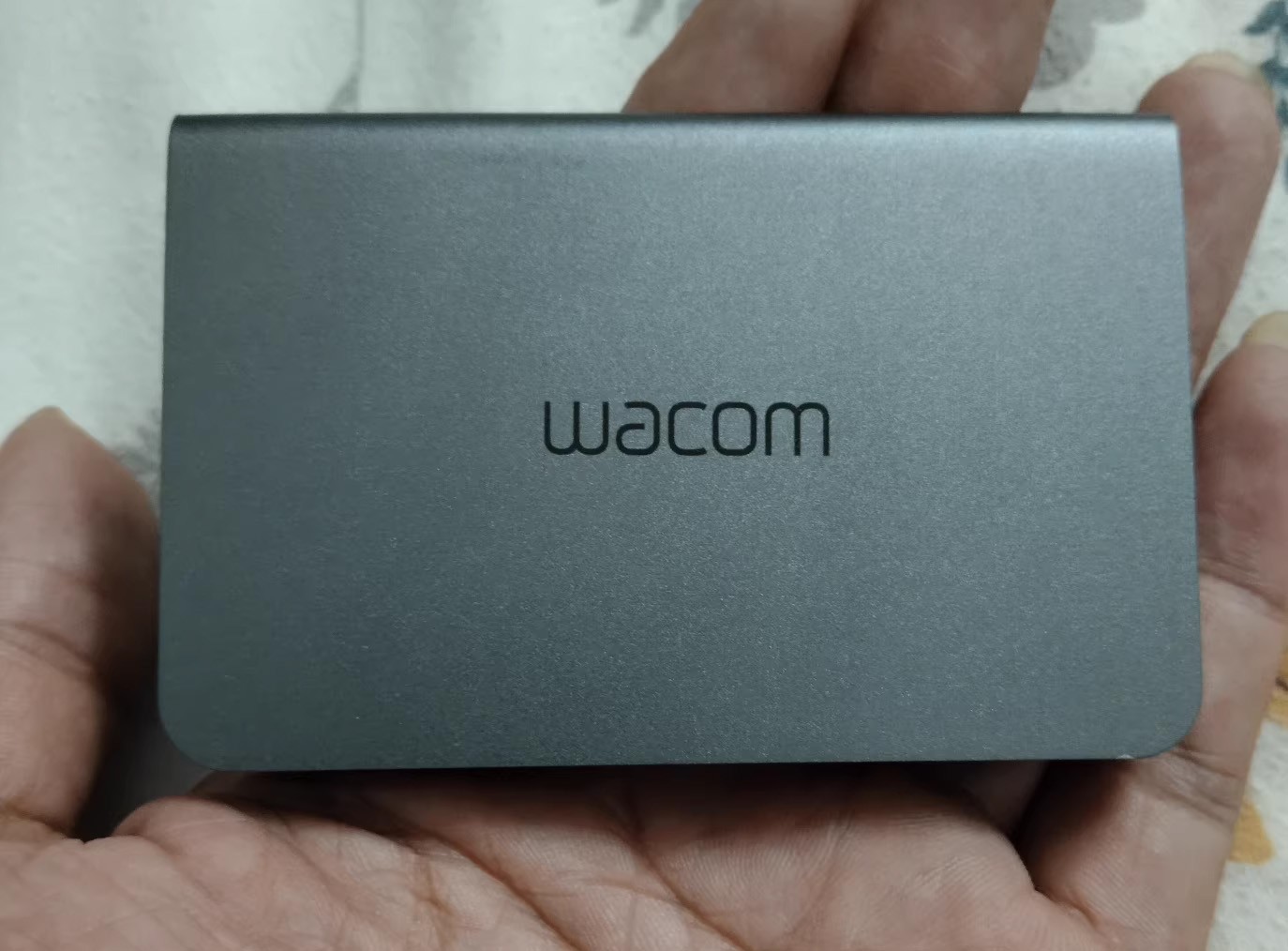 Wacom Link Plus (ACK42819) - Dock for Connecting Mac / PC to Cintiq Pro 13 / 16