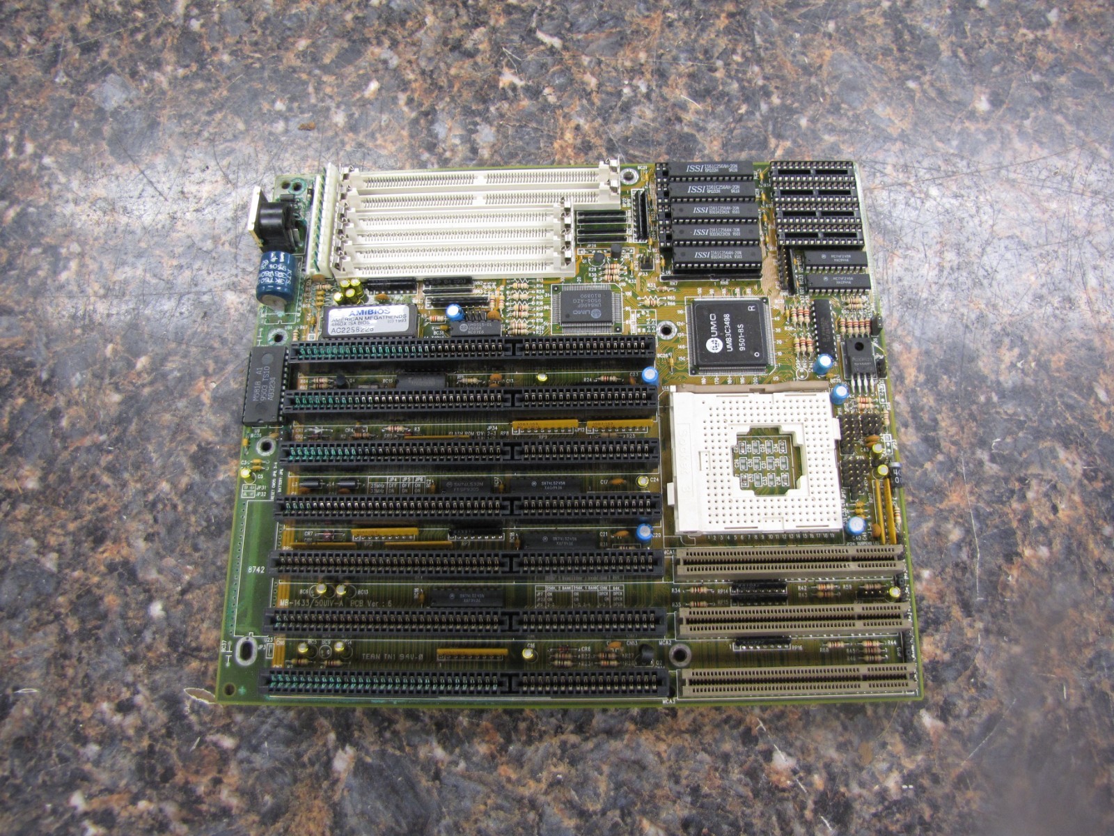 Vintage 1993 AMIBIOS 486DX ISA BIOS American Megatrends Motherboard