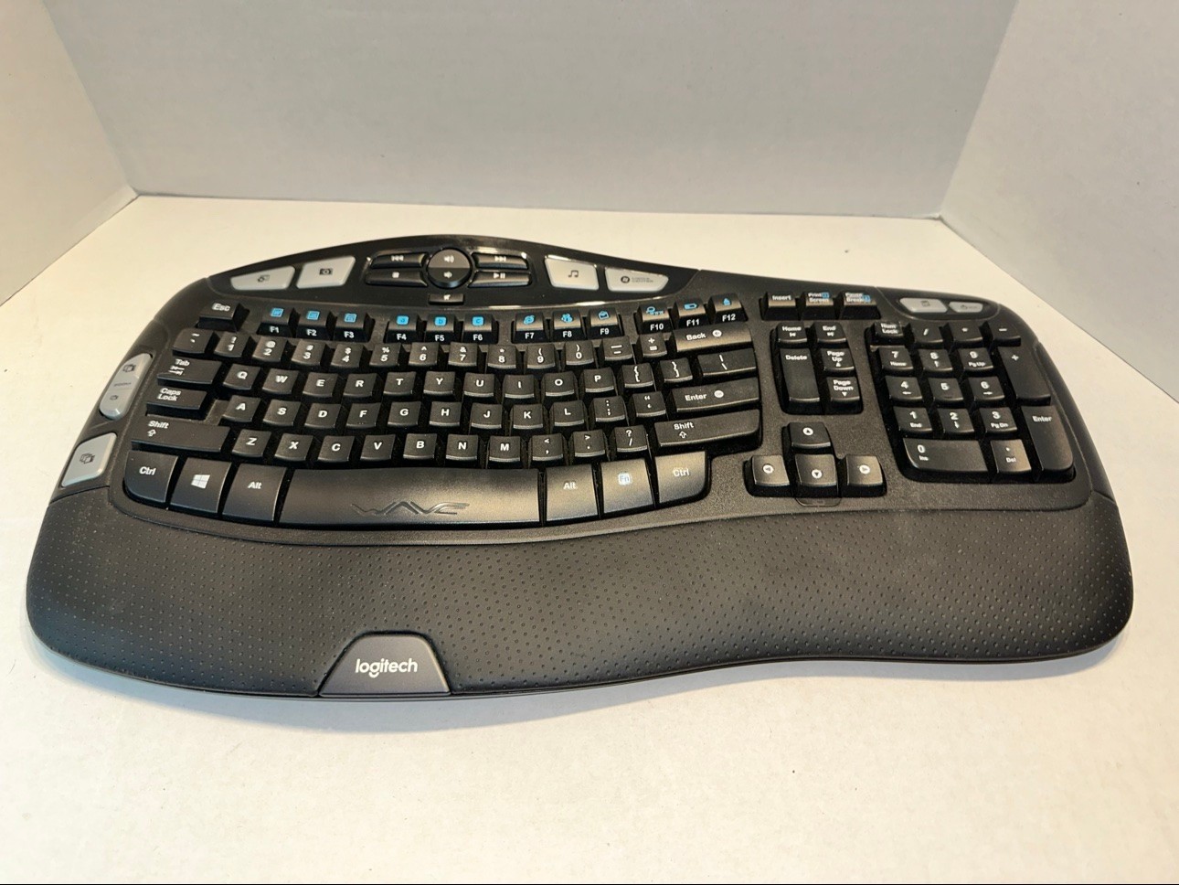 Logitech K350 Wireless Comfort Wave Ergonomic Keyboard Tested Works No Dongle