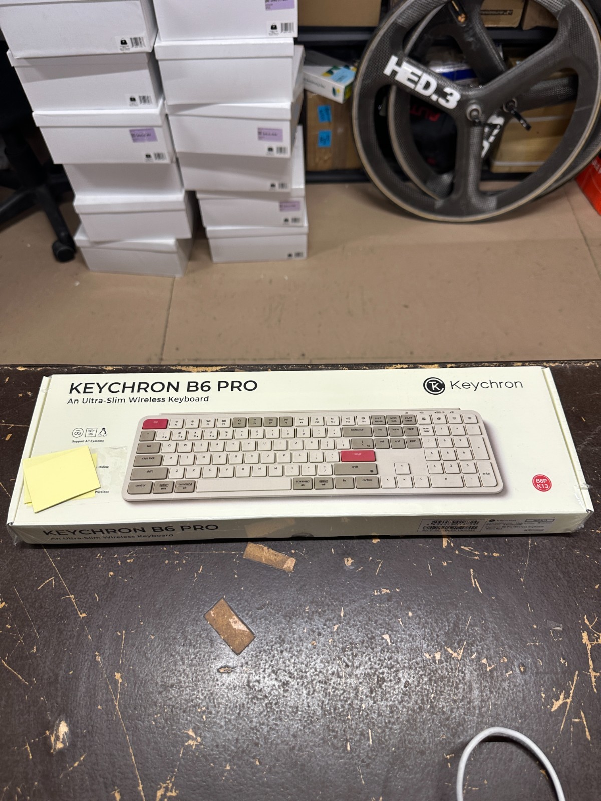 Keychron B6 Pro Ultra-Slim Wireless Keyboard Model B6P-K13 Windows/Mac Retro Red