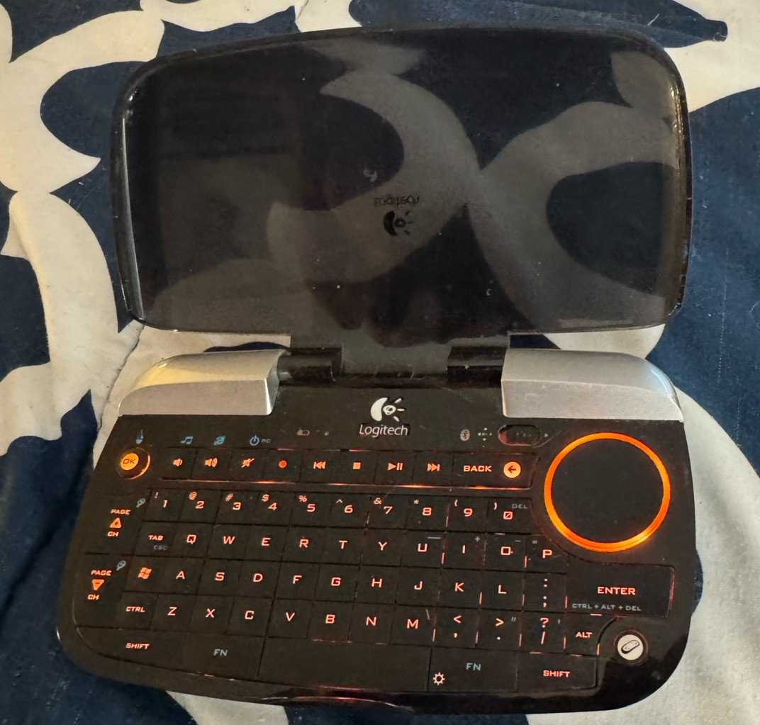 Logitech diNovo Mini Y‑RBG93 Wireless Bluetooth Keyboard – No Dongle