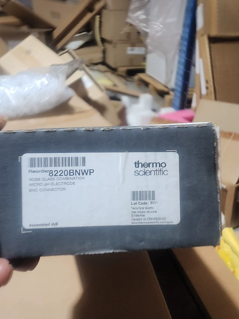 1PCS NEW Thermo Scientific 8220BNWP pH electrode Fast delivery Via DHL/Fedex
