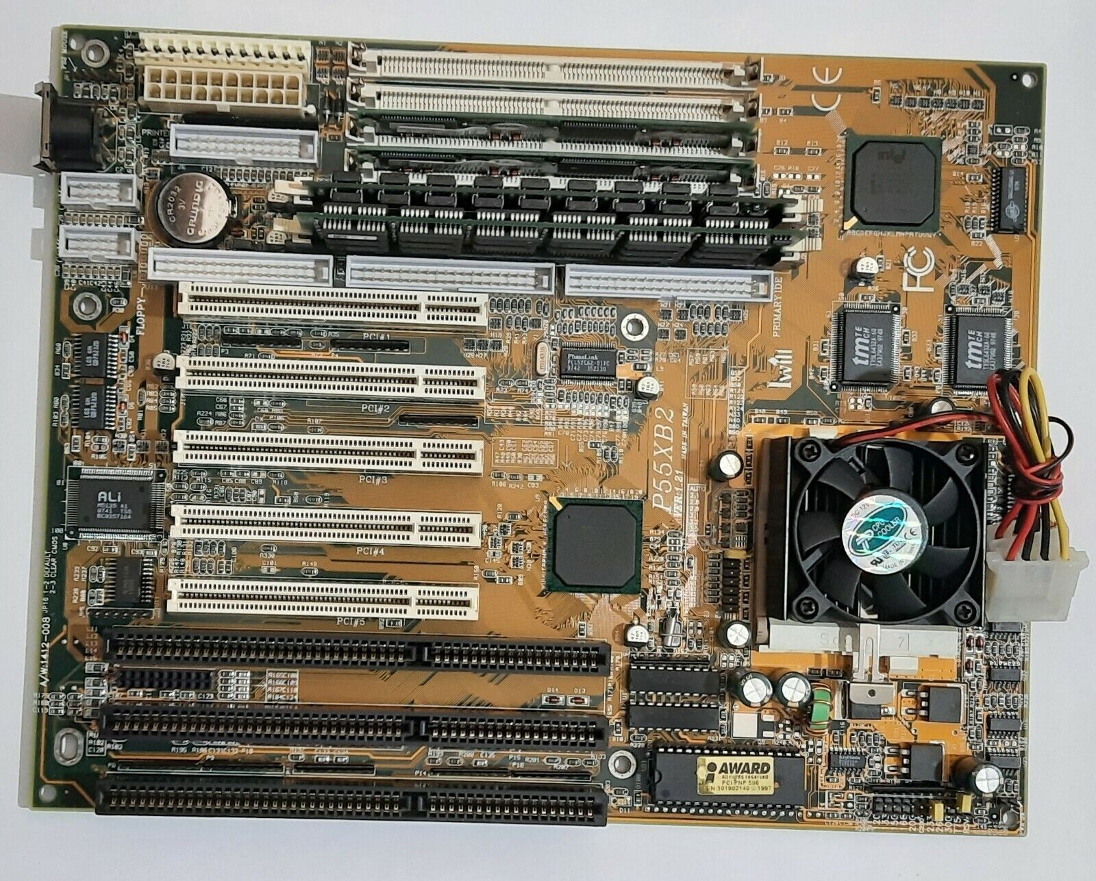 IWILL P55XB2 ISA AT/ATX Socket 7 Retro Motherboard + AMD K6 233MHz + 128MB EDO RAM