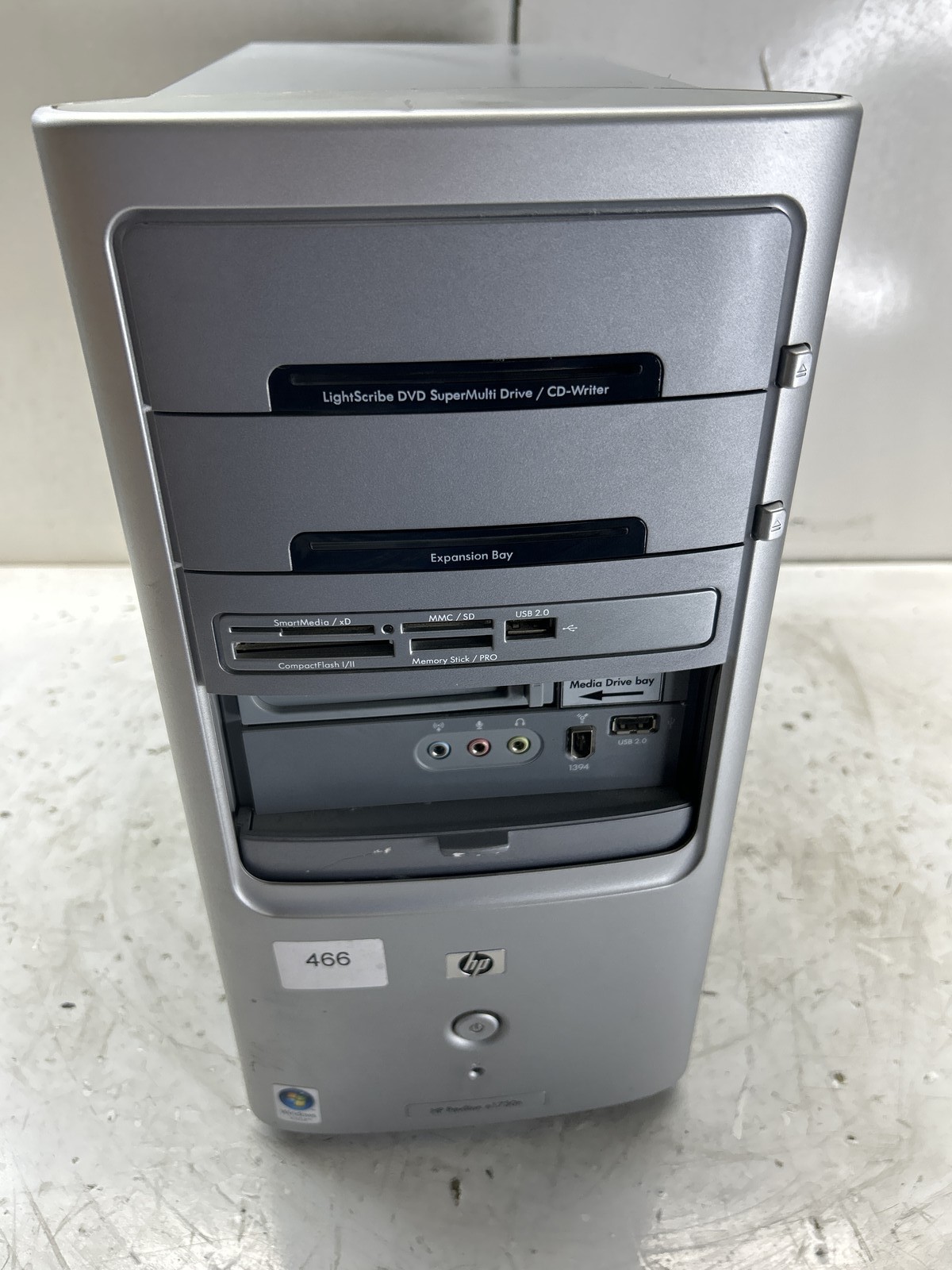 HP Pavilion a1730n AMD Athlon 64 X2 Dual Core 4600+ 2GB NO HDD