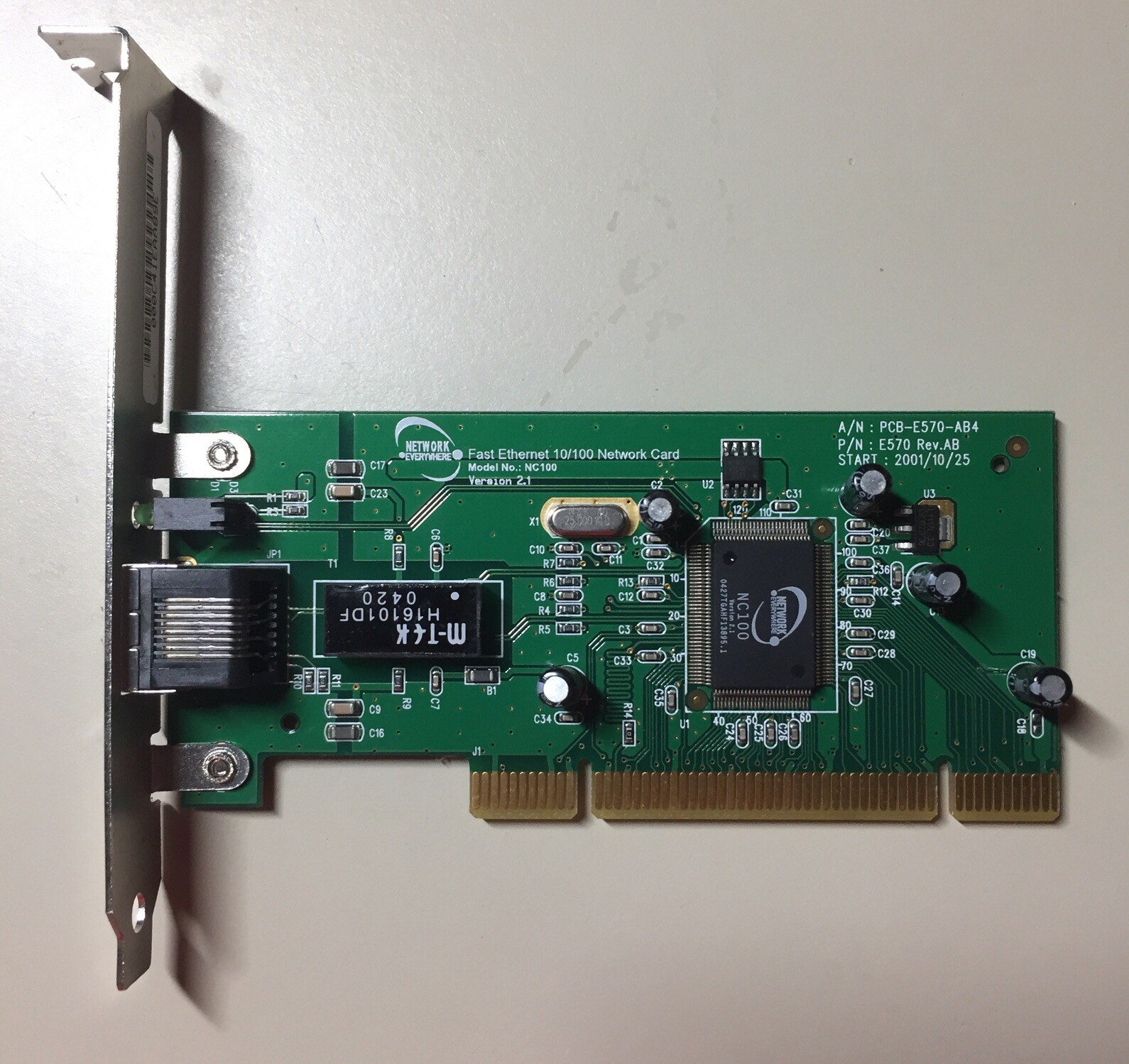 Vintage Network Everywhere Fast Ethernet 10/100 Network Card NC100
