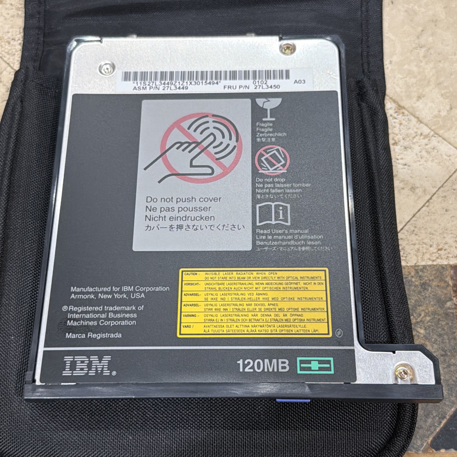 IBM ThinkPad A20 A30 T20 T30 R30 R40 LS-120 120MB SuperDisk Floppy Drive Module