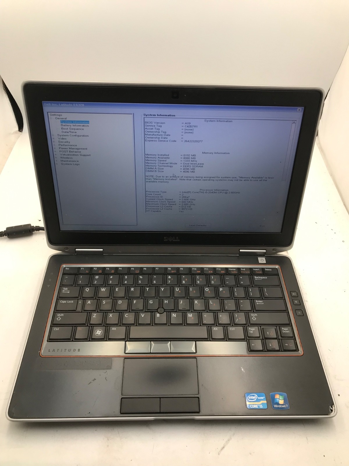 Dell Latitude E6320 Intel Core i5-2540M 13" 2.6 GHz -BOOTS BIOS - MZ