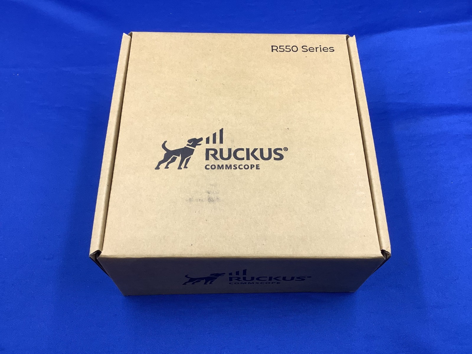901-R550-US00  RUCKUS R550 WIRELESS ACCESS POINT 802.11AX WI-FI 6 INDOOR AP