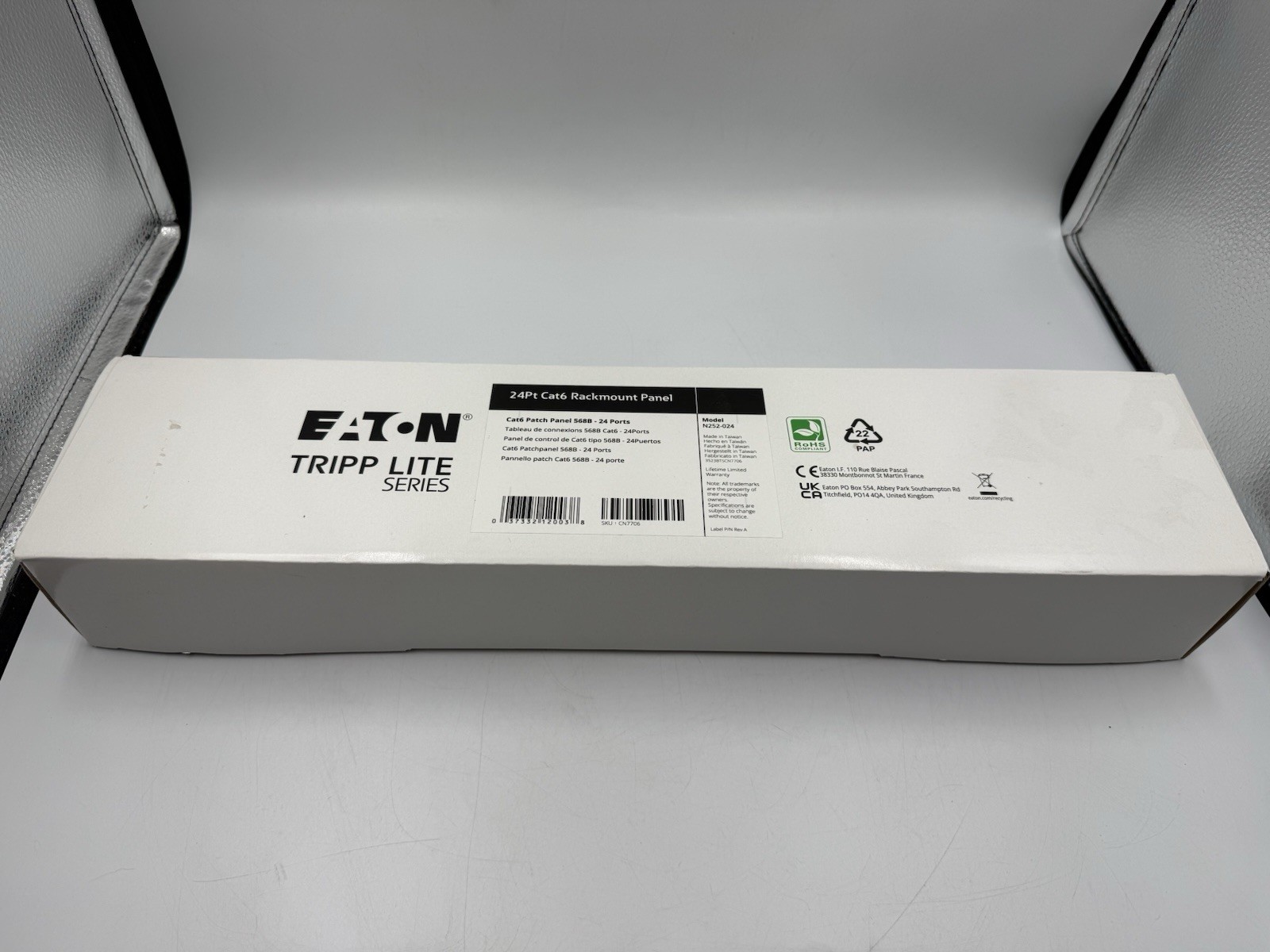 Eaton Tripp Lite N252-024 24-Port Cat6 Rackmount Patch Panel 110 Punch Down 1U