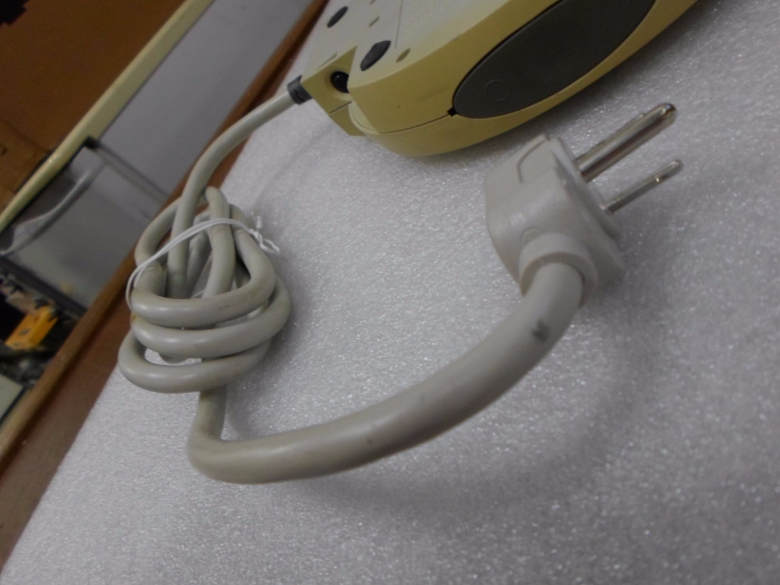 APC PRO8 SURGE ARREST 8-OUTLET