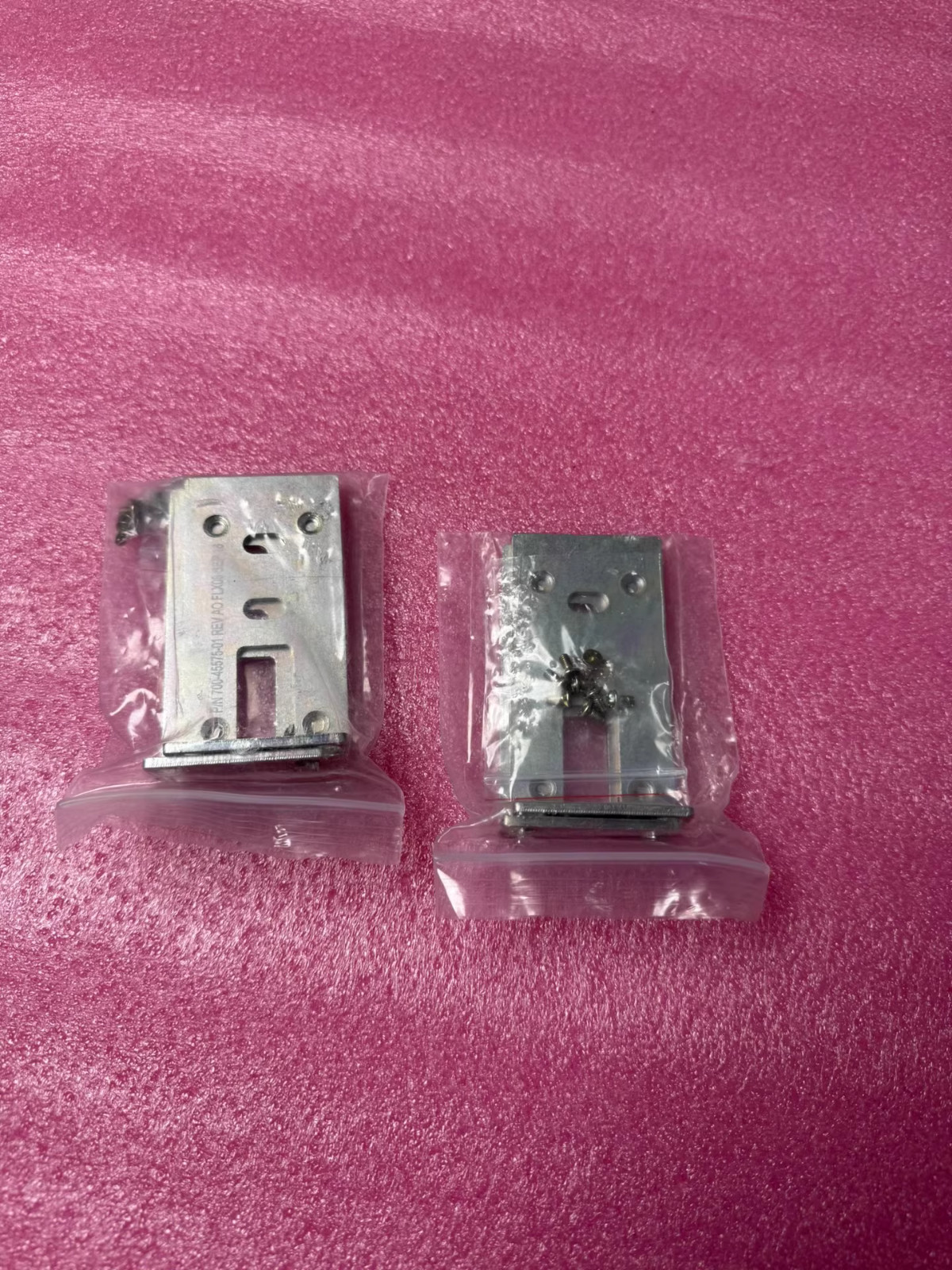 2 PAIR CISCO ISR4331 Rack Mount kit ACS-4330-RM-19= 700-45575-01 for 4330 4430