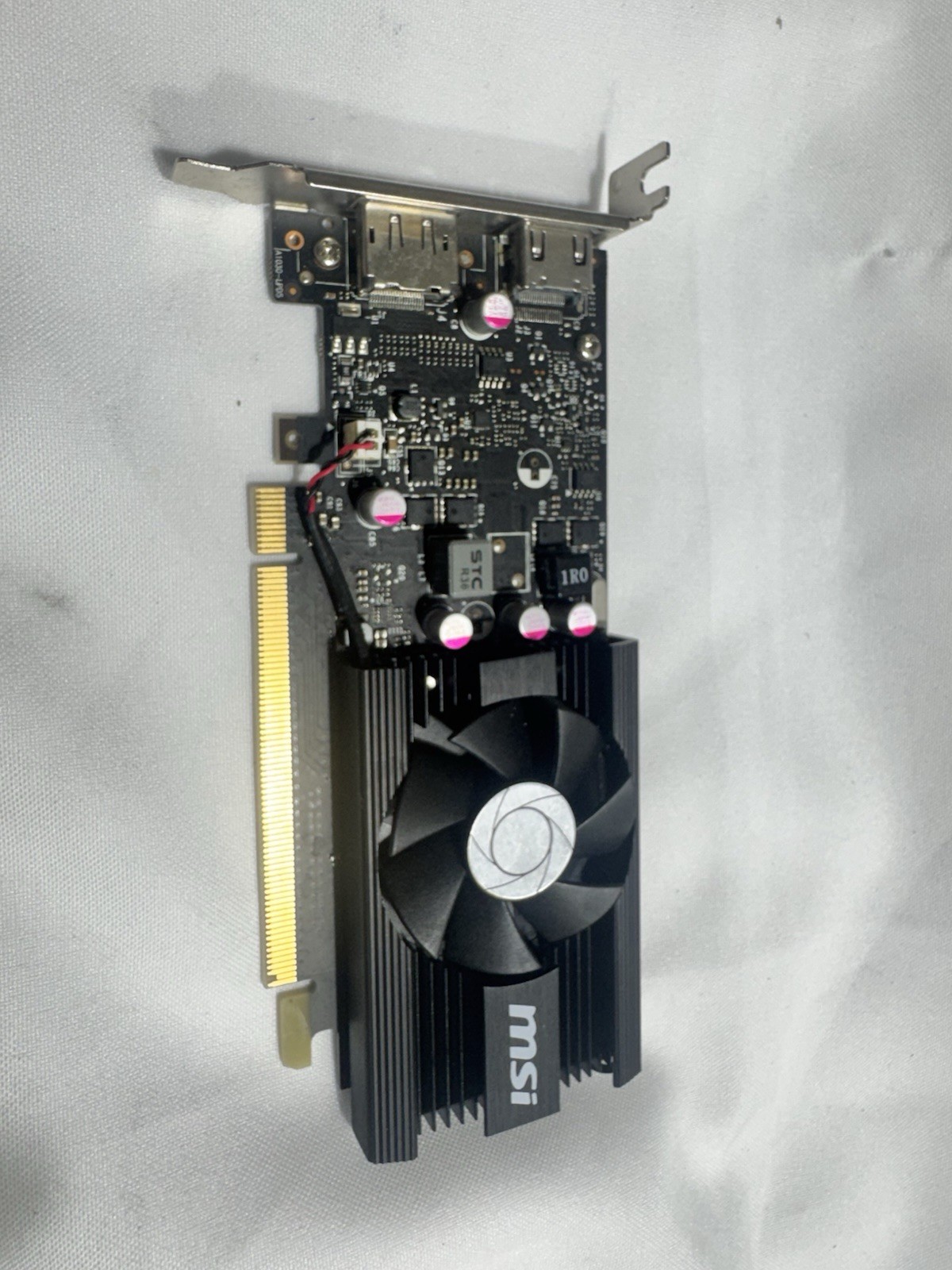MSI Video Card GT 1030 2GD4 Low Profile LP OC GeForce GT 1030 2GB PCIE GPU