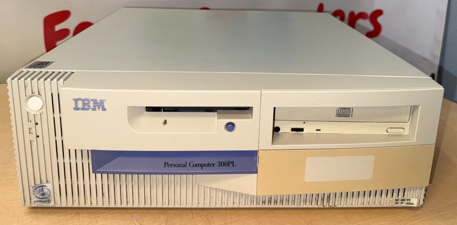 IBM Personal Computer 300PL Intel Pentium III CPU @ 667/133 MHz 256Mb RAM     KL