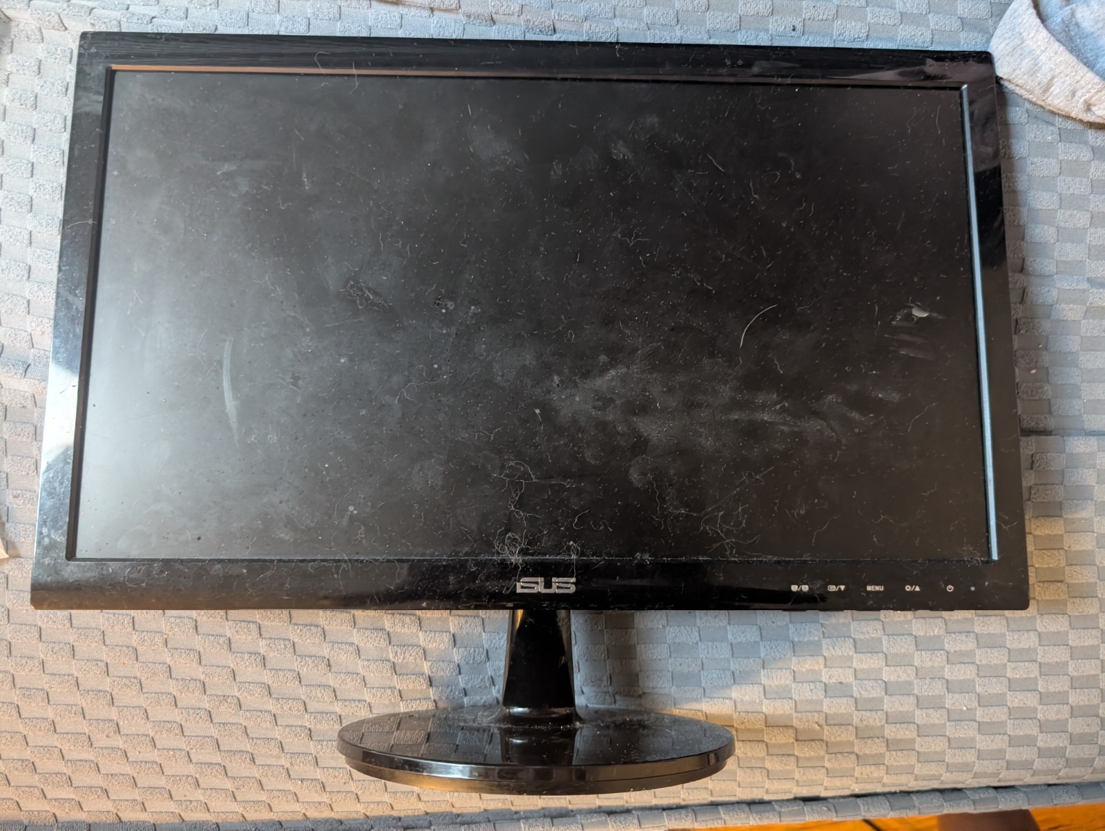 ASUS VS207T-P 19.5-inch LED LCD Monitor