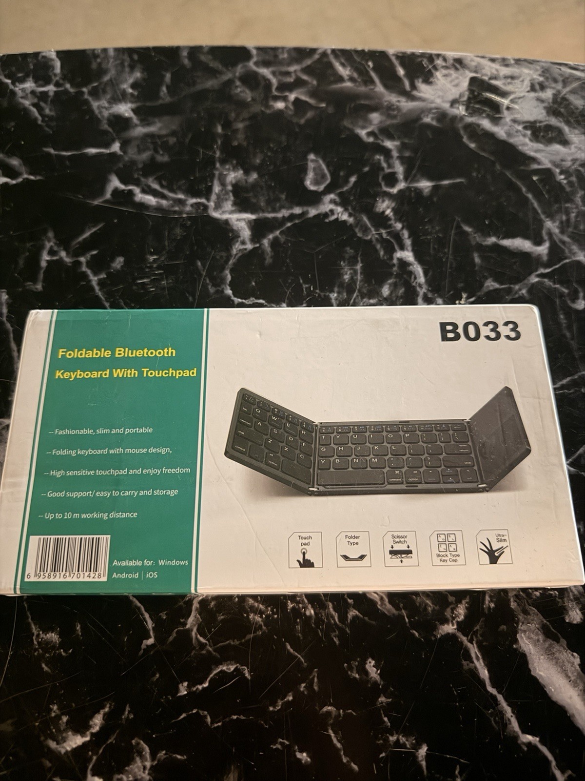 NEW Foldable Bluetooth Keyboard With Touchpad B033