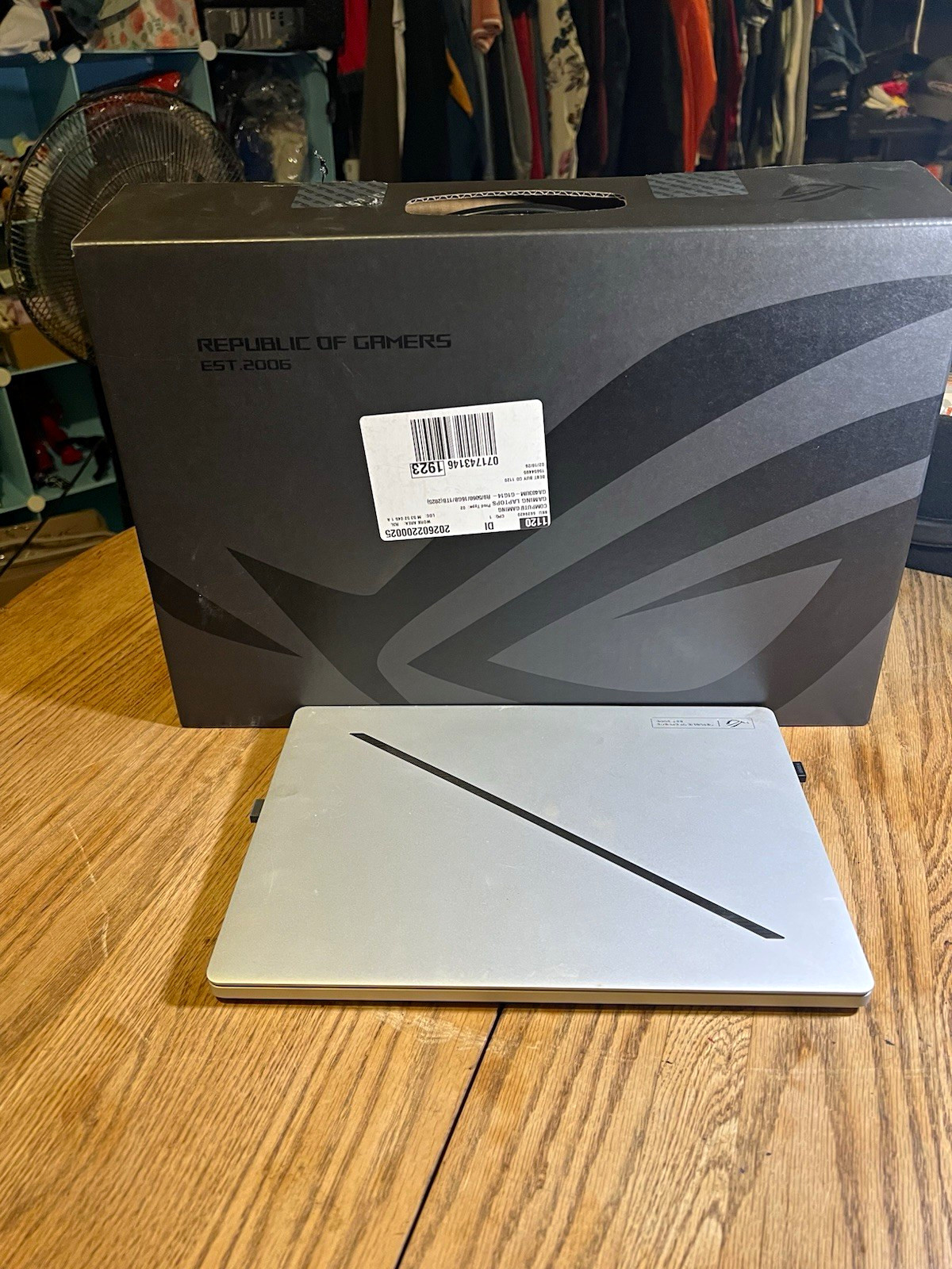 ASUS ROG Zephyrus G14 GA403UM Ryzen 9 16GB 1TB SSD RTX 5060 OLED