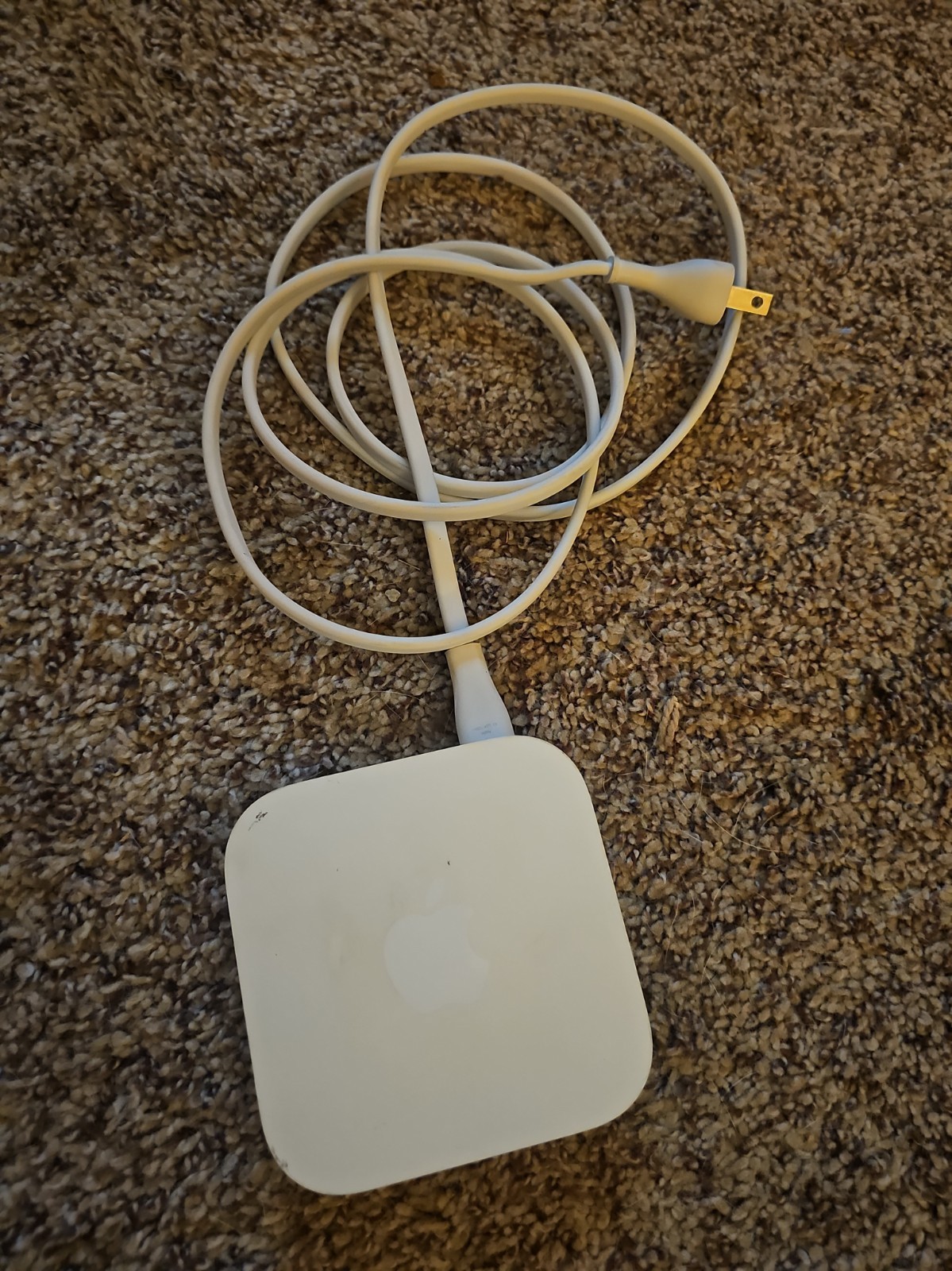Apple A1392 AirPort Express Base 4-Port Router - MC414AM/A - W/ Power Cord 