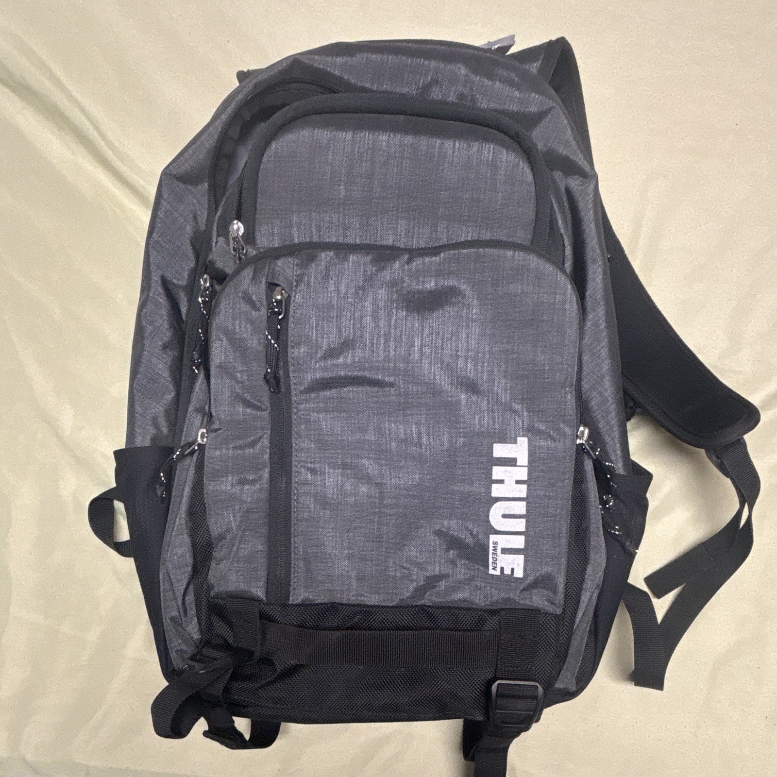 Thule Stravan 16" Laptop Backpack Gray Tech Commuter Travel Bag Daypack 9020-10