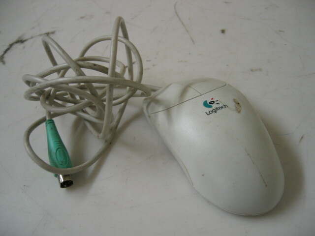 Logitech M-CAA42 2-Button Mouse White