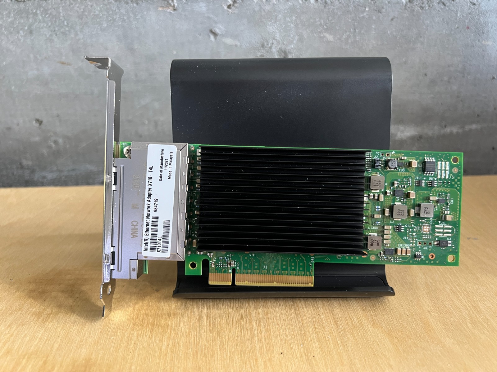 Intel X710-T4L Ethernet Network Adapter Quad-port