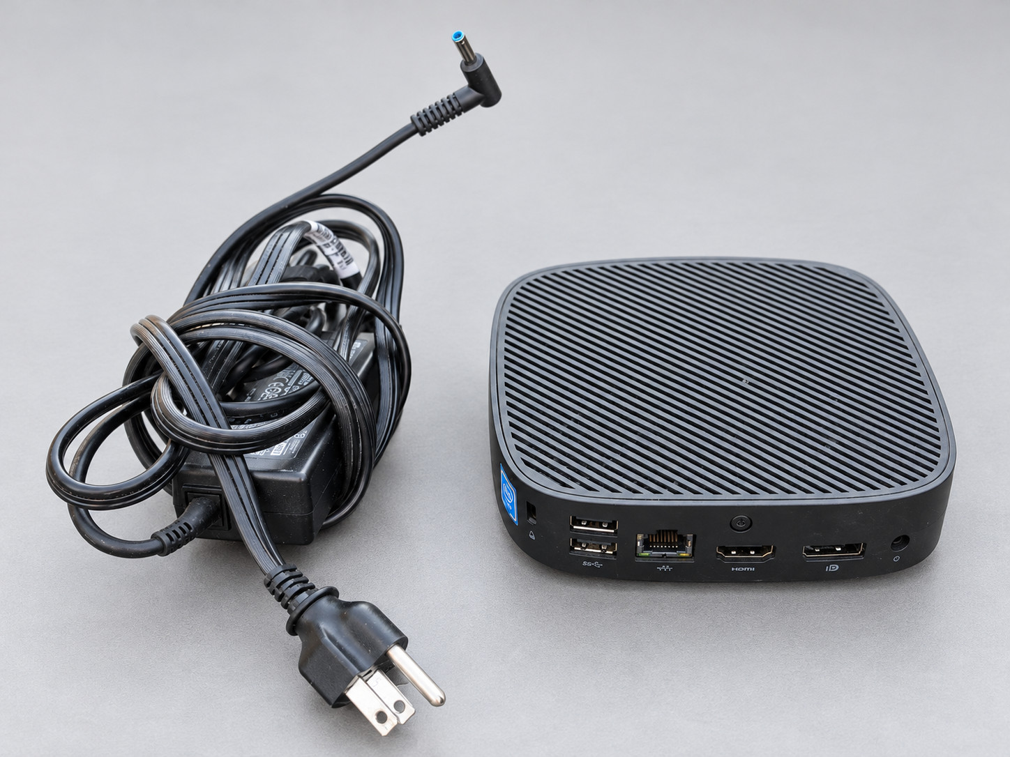 HP t430 Thin Client Mini PC Intel Celeron N4000 2GB RAM 16GB Flash w/ Power
