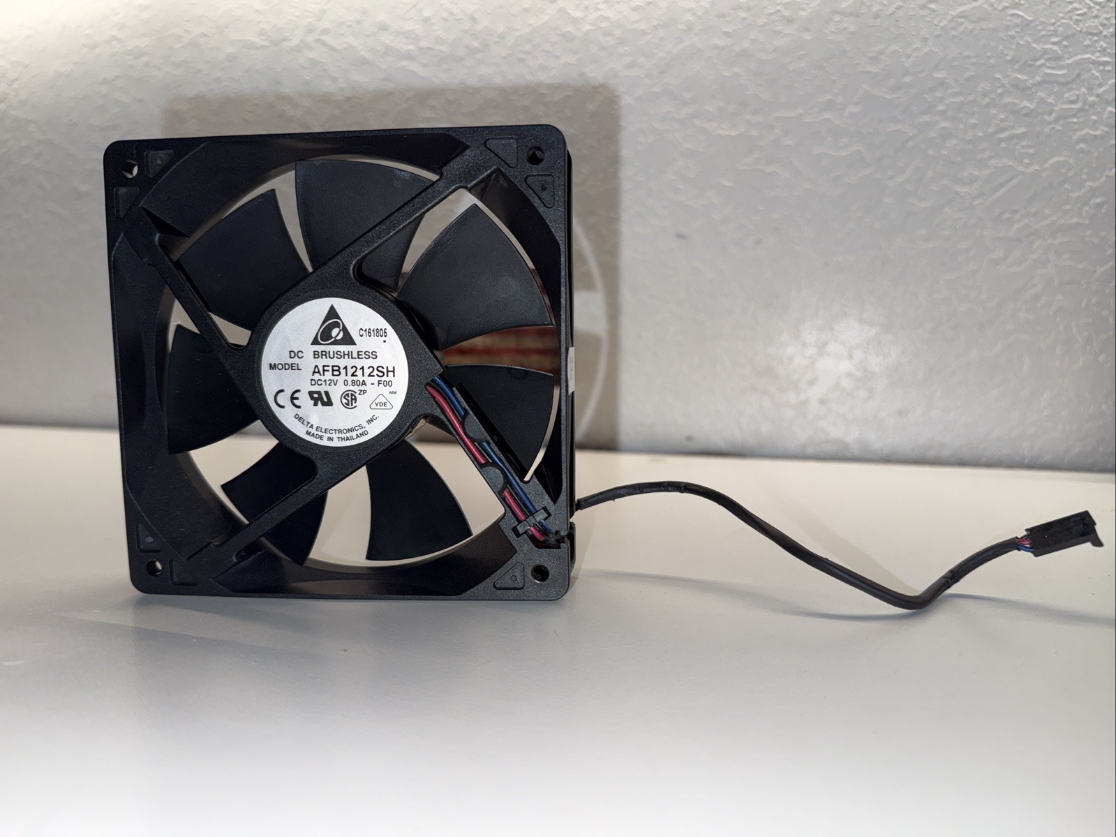 Delta Electronics AFB1212SH Cooling Fan DC12V  0.80A