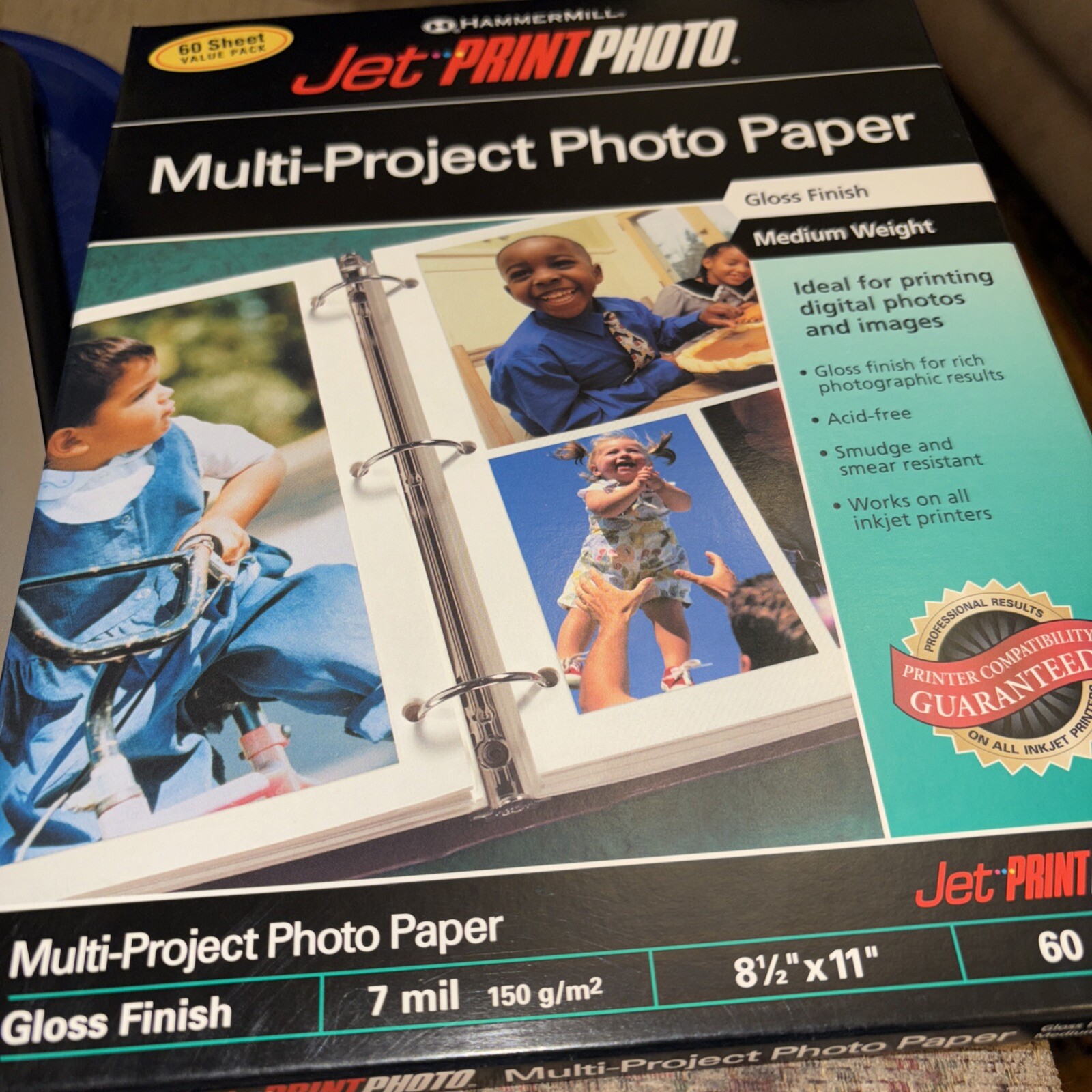Jet Print Photo paper Multi-project gloss mediun weight 60 sheets