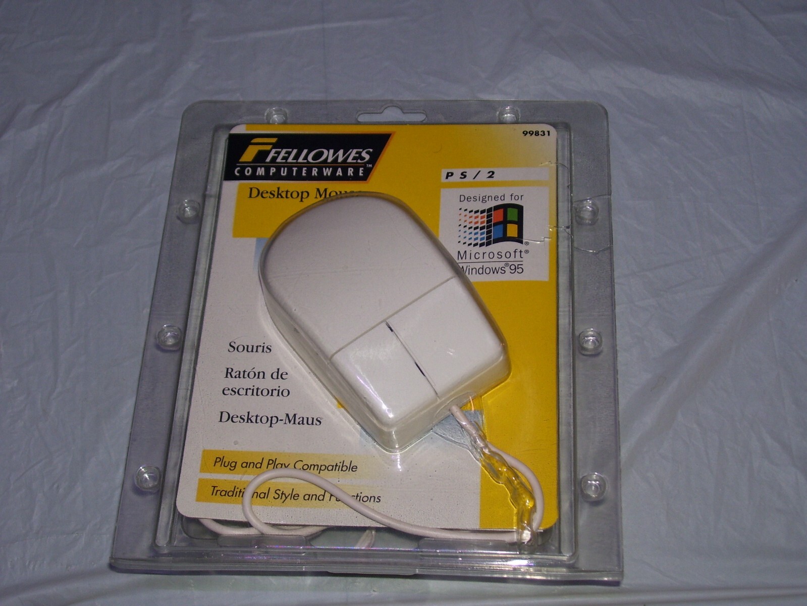 Vintage 1995 Mouse Kit Serial PS/2 NO 99831 Windows 95 Fellowes Desktop Computer