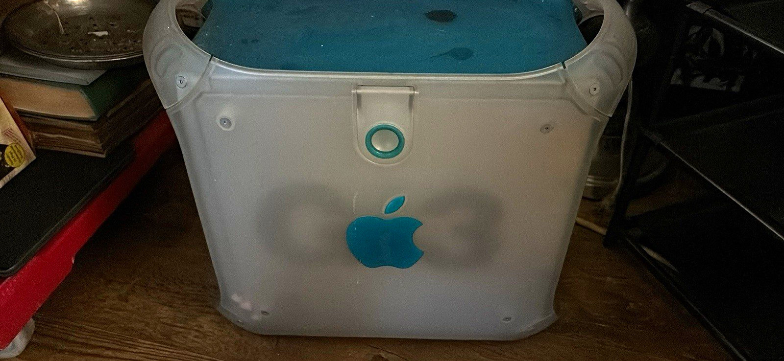 Apple Power Mac G3 PowerMac Tower Desktop White/Blue USB Optical Drive