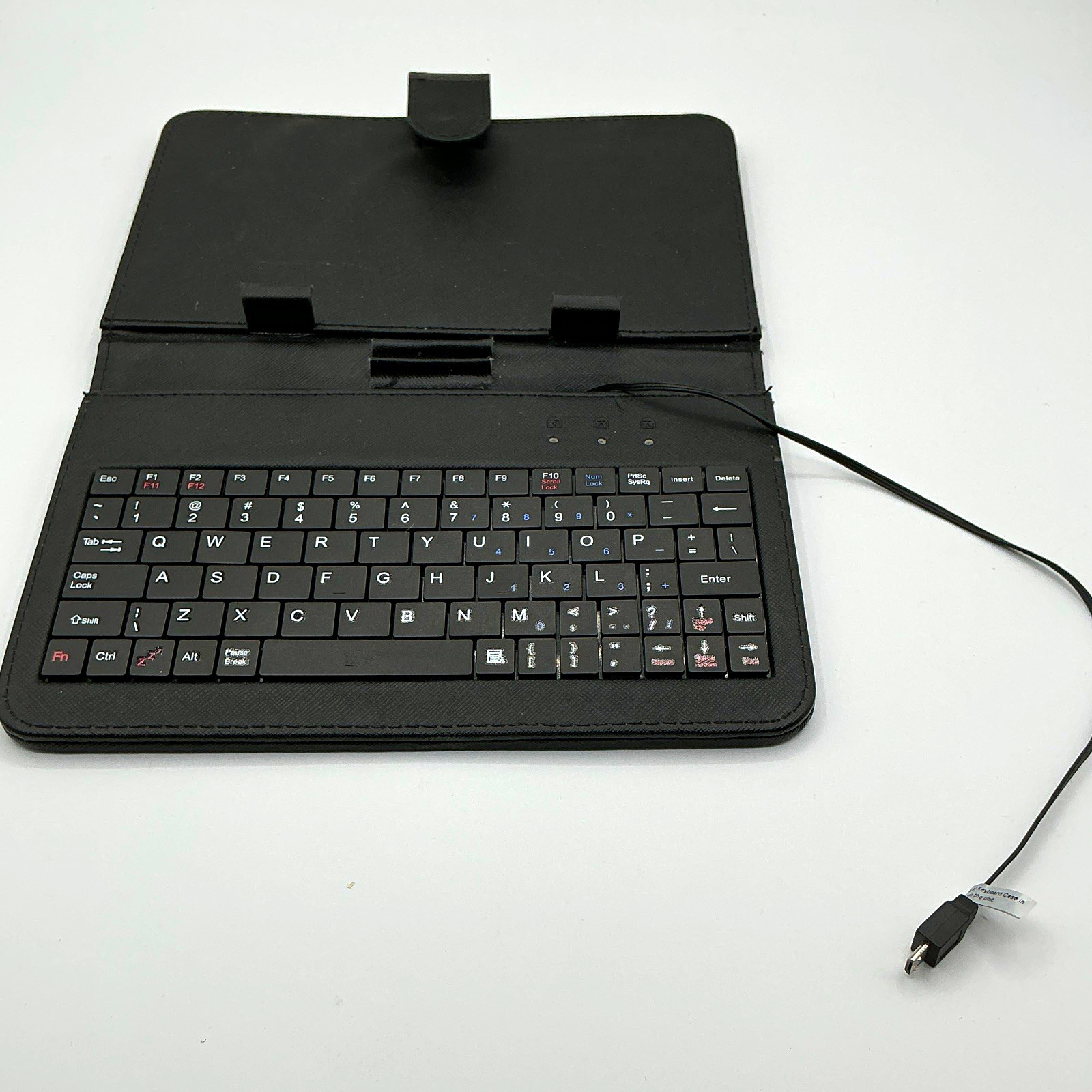 Universal 7 in Black Keyboard Folio Case, Synthetic Leather, Integrated Stand