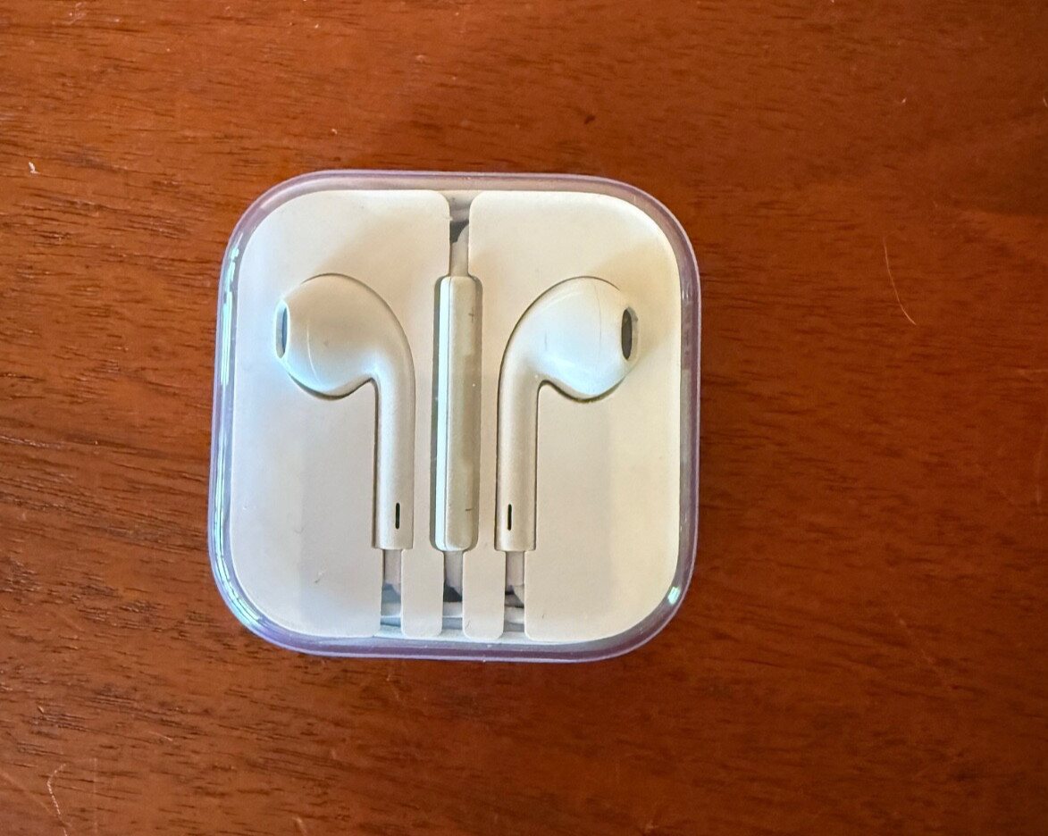 AUTHENTIC APPLE EARPODS ORIGINAL HEADSET 3.5mm jack for iPHONE iPAD iPOD