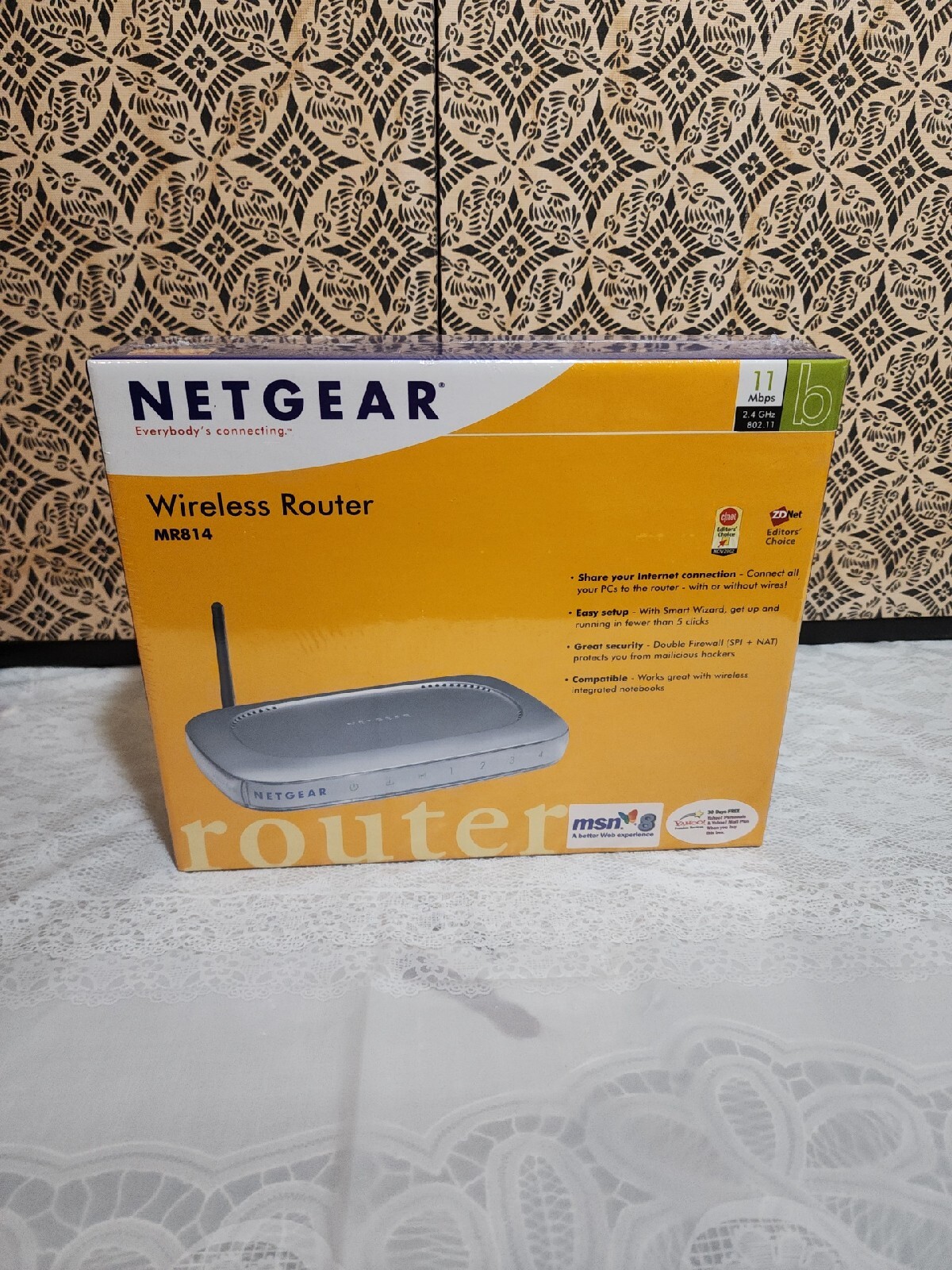 NETGEAR MR814 v2 Cable DSL Wireless Router 4 Ports 10/100 Mbps 2.4 GHz NISP