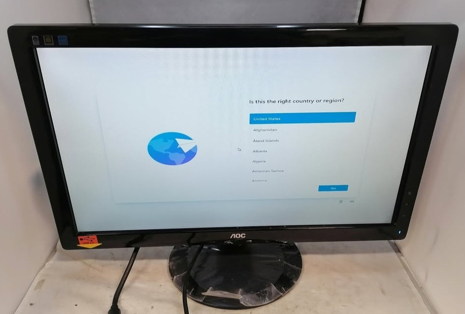 AOC 2236vw 22" LCD Monitor