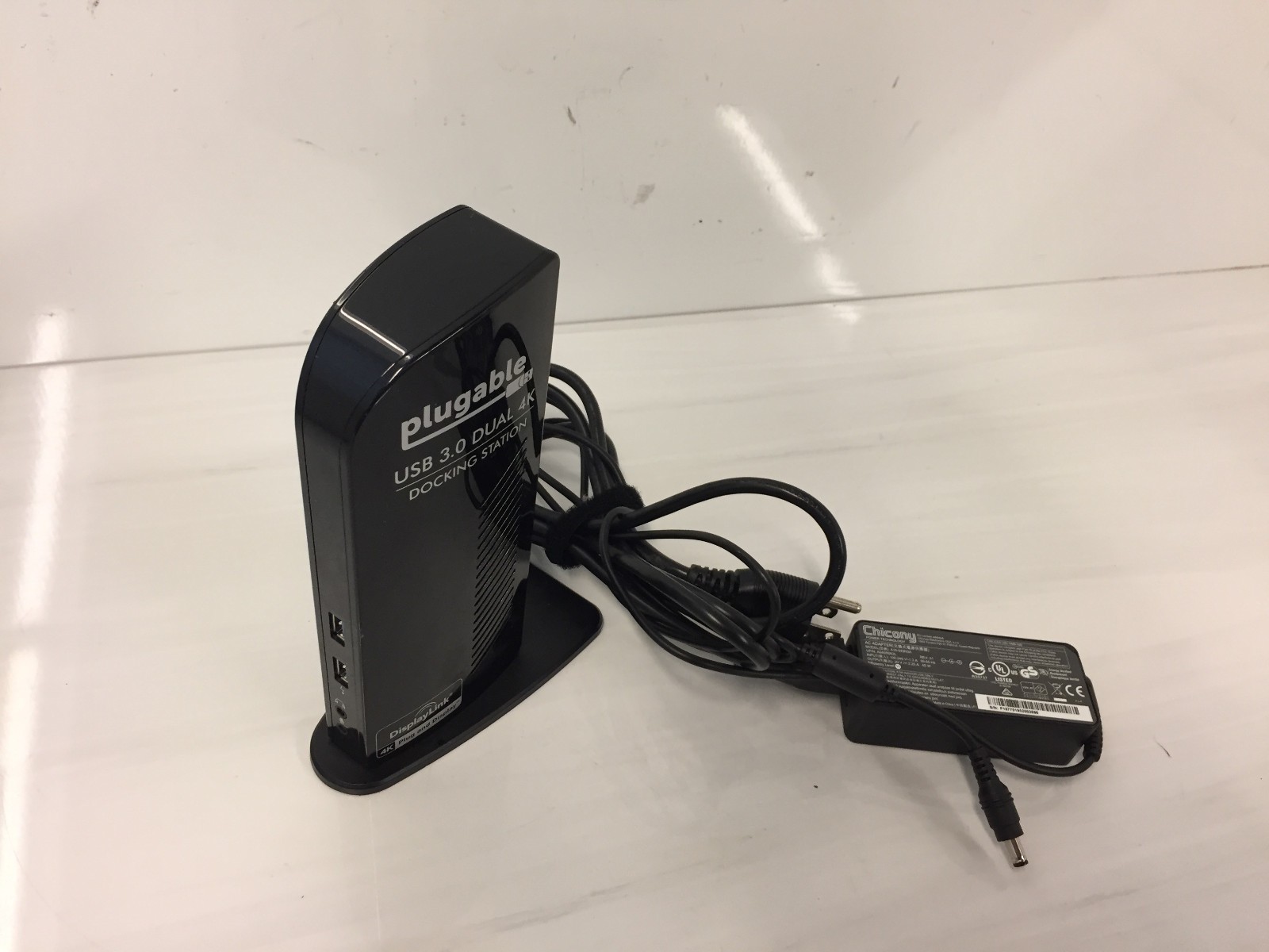 Plugable UD-6950 USB 3.0 Dual 4K DisplayLink Docking Station
