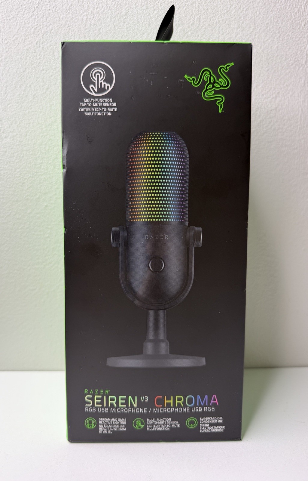 Razer Seiren V3 Chroma RGB USB Microphone Black RZ19-05060100-R3U1 NEW