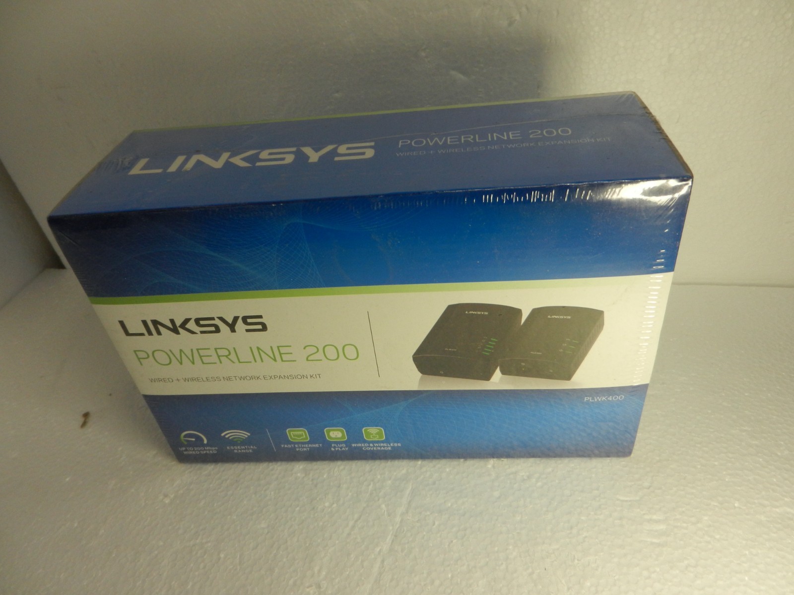 Linksys Powerline 200 Wired + Wireless Network Expansion Kit PLWK400
