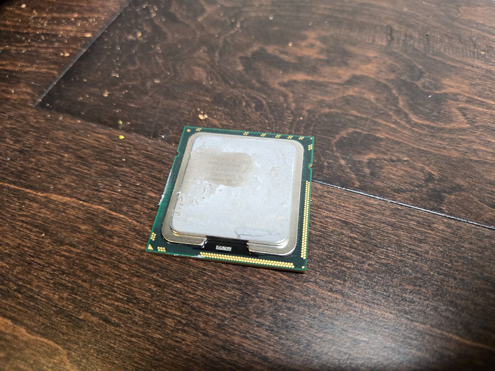 Intel Xeon E5540 SLBF6 2.53GHz 8M Quad Core LGA 1366 Server CPU Processor 80W