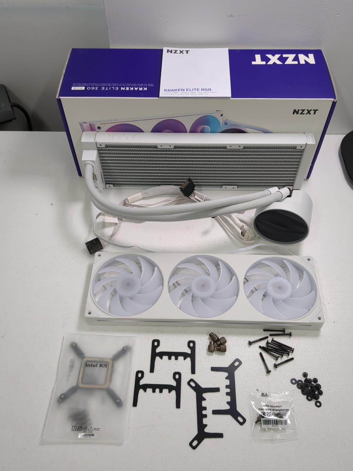 NZXT Kraken Elite RGB 360mm 2024 Radiator Liquid Cooler – White