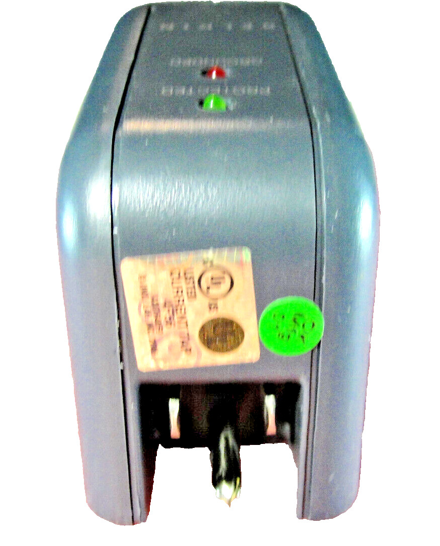 Travel Surge Protector New Belkin Model F9H220-TVL