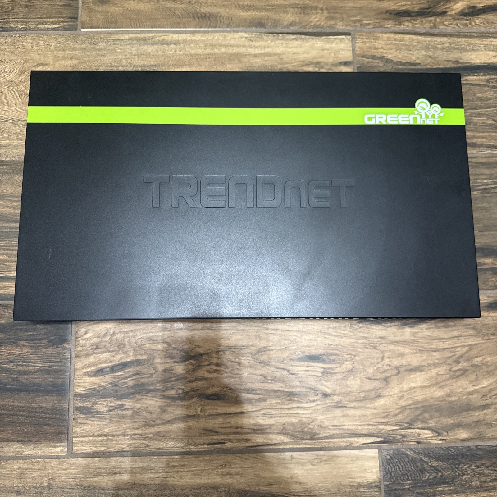 TRENDnet TPE-1020WS 10-Port Gigabit PoE Web Smart Switch GREENnet Rack Mountable