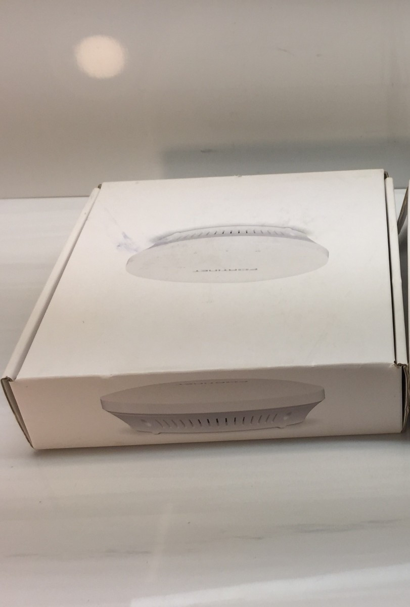 Fortinet FortiAP-221B Wireless Access Point (FAP-221B-A) 802.11n Dual Band PoE