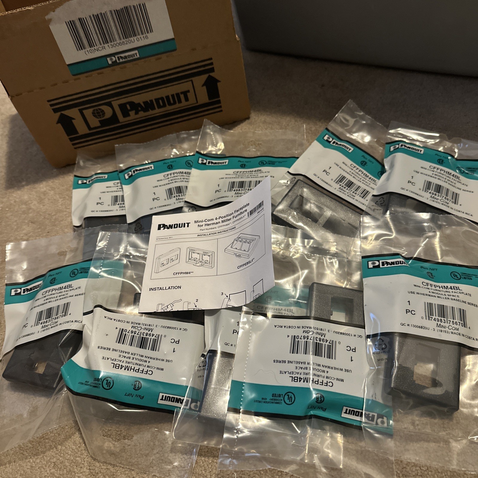Panduit CFFPHM4BL Snap-On 4-Port Modular Furniture Faceplate LOT OF 10