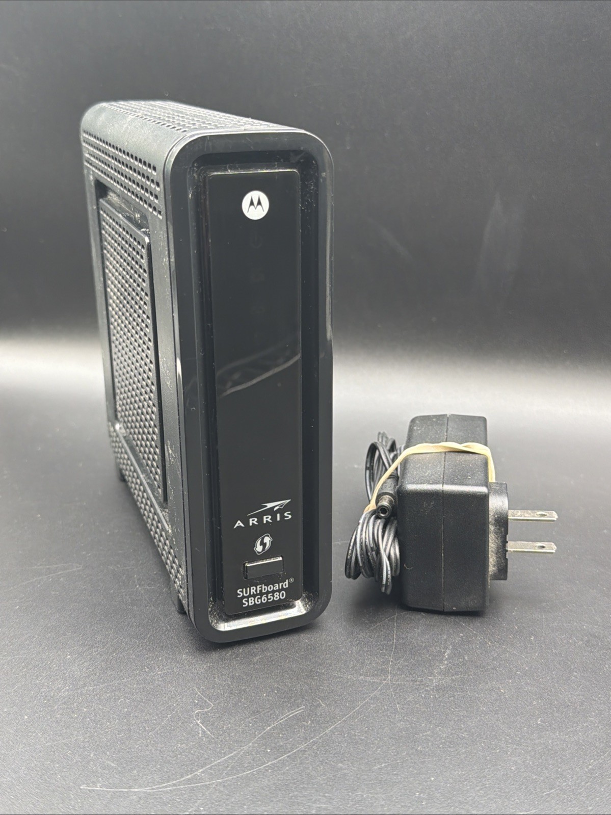 Motorola Arris Surfboard Modem WiFi Router N300 SBG6580-G228 black - used, good